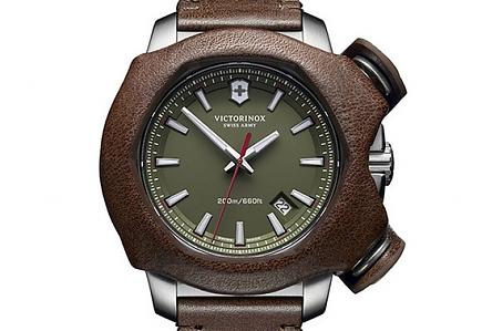 VICTORINOX Pre-Basel<br> 古董皮革 奢華軍用風範
