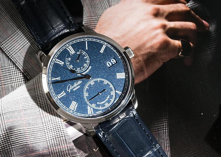精準價值由內而外-GLASHÜTTE ORIGINAL議員天文台腕錶