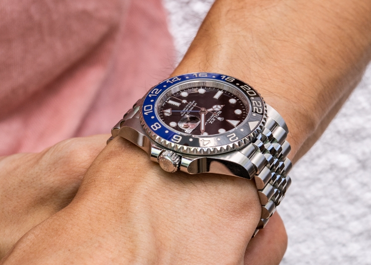 ROLEX 勞力士 - GMT-MASTER II系列 - 116710-BLNR-78200 - 手表價錢、價格、詳細規格查詢 - Horoguides 名錶指南 - 香港 Hong Kong