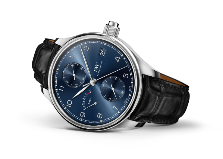 IWC 公益藍面「勞倫斯體育公益基金會」特別版:葡萄牙系列首款手動上鍊單按鈕計時腕錶