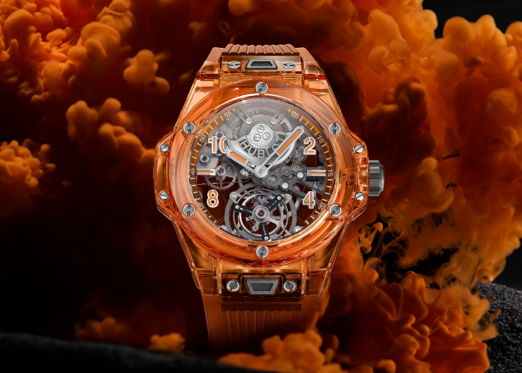 2021 LVMH鐘錶週速報|HUBLOT冰橙藍寶石陀飛輪自動上鍊腕錶、陶瓷鍊帶計時碼錶