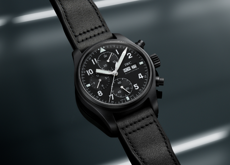 致敬傳奇黑陶瓷先驅 | IWC 飛行員計時腕錶「致敬3705」特別版