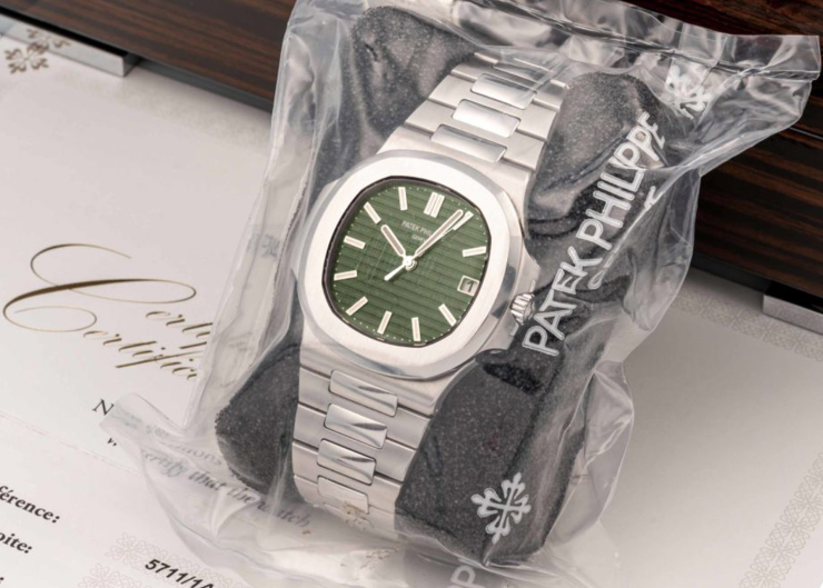 百達翡麗Nautilus 5711綠面首次登上拍賣,「單封Sealed」定價11倍落槌拍出