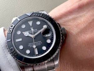 勞力士第一款「戴得起」的鈦金屬錶:Yacht-Master 42 226627