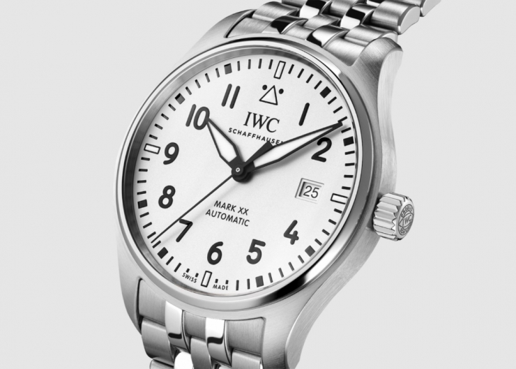 IWC馬克系列腕錶75周年,全新Mark XX銀白色錶盤登場