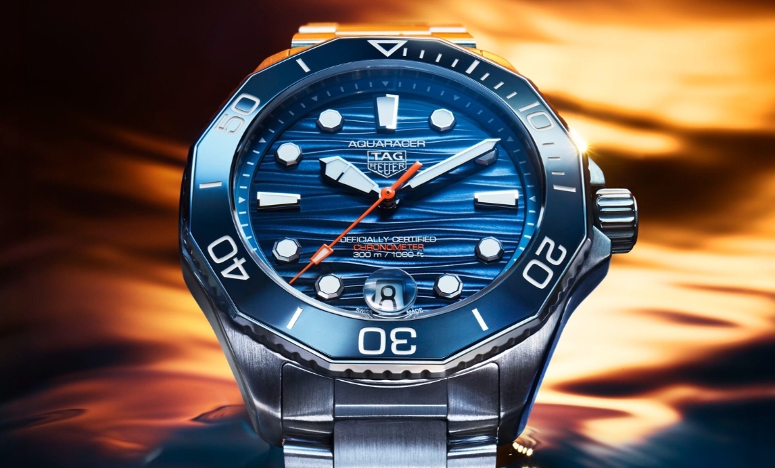 TAG HEUER - AQUARACER - WBP5115.BA0013 - 潛水猛將升級！TAG HEUER推出全新Aquaracer Professional 300日期腕錶與GMT腕錶