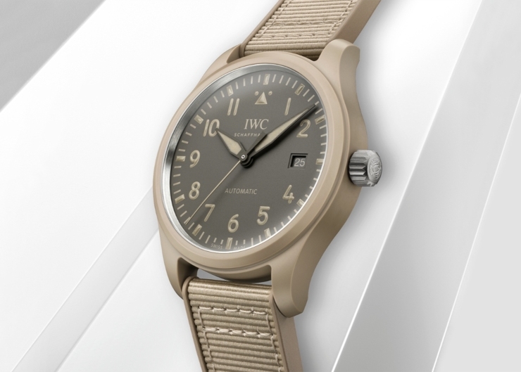 再次飛越沙場!IWC推出全新TOP GUN「莫哈韋沙漠」沙色陶瓷飛行員腕錶