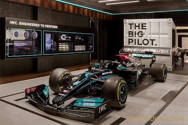 IWC - PILOT - IW388108 - IWC第一款F1車隊官方時計，Mercedes-AMG馬石油綠色亮眼上手