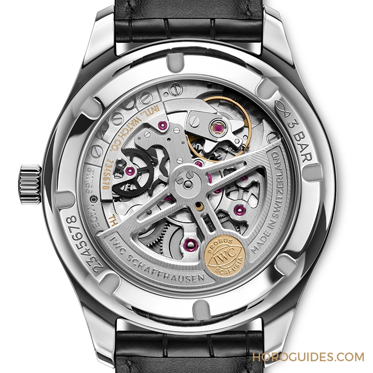 IWC - PORTUGIESER - IW358313 - IWC Portugieser Automatic 40 三文魚色錶盤全新登場!