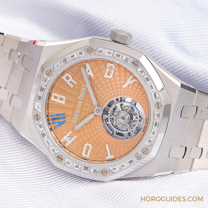 AUDEMARS PIGUET - ROYAL OAK - 26730BA.ZZ.1320BA.01 - 名人收藏話題再起!美式足球傳奇四分衛Tom Brady的獨一無二AP陀飛輪首登拍場