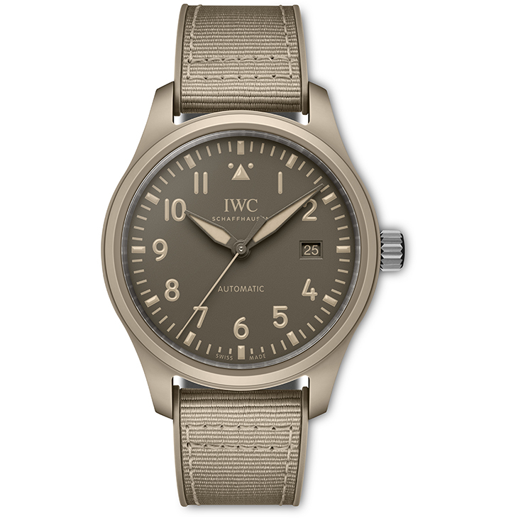 IWC - PILOT - IW328106 - 再次飛越沙場!IWC推出全新TOP GUN「莫哈韋沙漠」沙色陶瓷飛行員腕錶