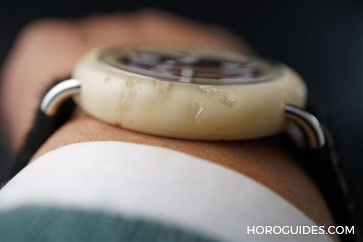 H. MOSER & CIE - ENDEAVOUR - 100%瑞士製造的Cheese…錶