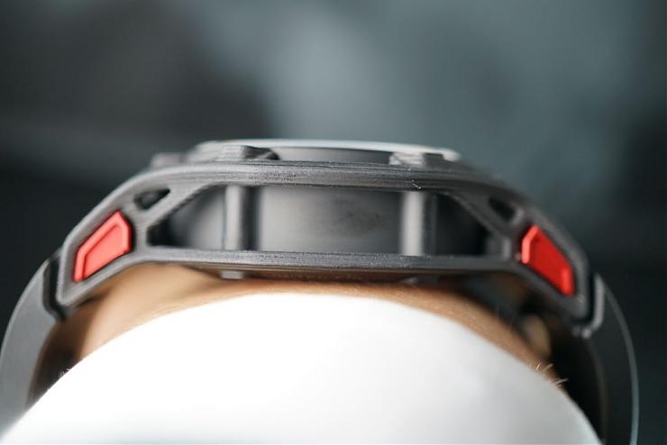 HUBLOT - - - 把法拉利戴上手 宇舶Techframe Ferrari陀飛輪計時碼錶