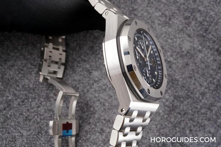 AUDEMARS PIGUET - ROYAL OAK OFFSHORE - 26237ST.OO.1000ST.01 - [SIHH 2018]愛彼ROO 25歲 不鏽鋼藍面復刻款登場