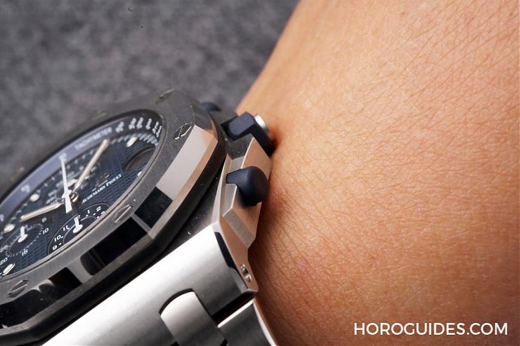 AUDEMARS PIGUET - ROYAL OAK OFFSHORE - 26237ST.OO.1000ST.01 - [SIHH 2018]愛彼ROO 25歲 不鏽鋼藍面復刻款登場