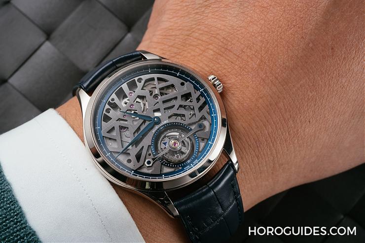 MONTBLANC - HERITAGE CHRONOMÉTRIE - 118512 - 「鏤」出新意 萬寶龍外置陀飛輪 Heritage Chronométrie Exo Tourbillon Slim雙新作
