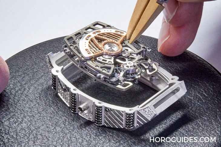 RICHARD MILLE - RICHARD MILLE RM 71-01 Talisman女錶,搭載第一枚自製自動上鍊陀飛輪機芯