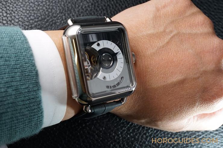 H. MOSER & CIE - 逆跳升級 最貴氣的Smart Watch
