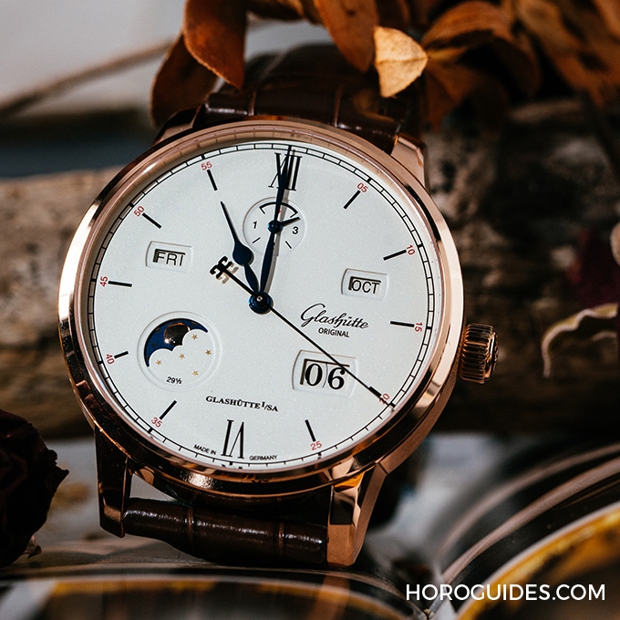 GLASHÜTTE ORIGINAL - 簡單有曆的複雜之選-GLASHÜTTE ORIGINAL議員卓越萬年曆腕錶