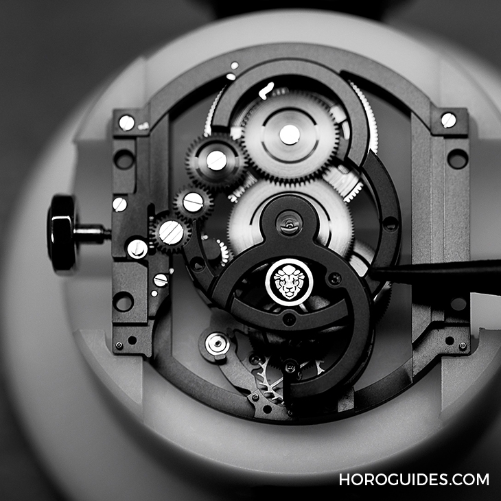 CHANEL - BOY·FRIEND - H5254 - [BASEL 2018]CALIBRE 3自製機芯先發聲，香奈兒幫妳換個新BOY∙FRIEND