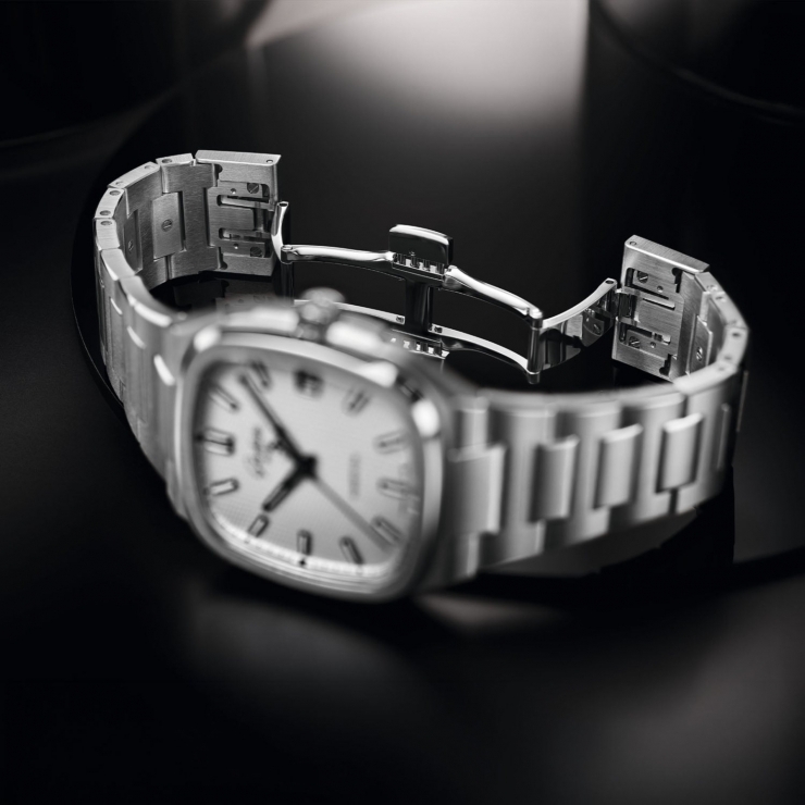 GLASHÜTTE ORIGINAL - 格拉蘇蒂原創重塑七零年代方錶：39毫米新尺寸全面升級Calibre 36