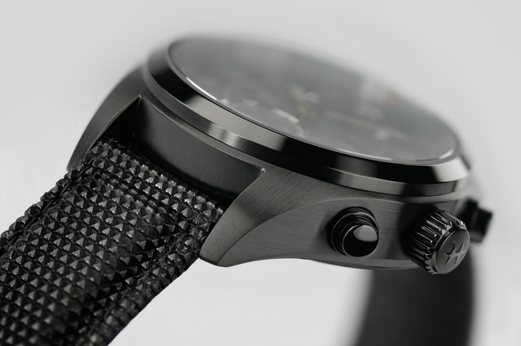 HAMILTON - KHAKI FIELD - 大螢幕的下一步 漢米爾頓小螢幕初登板 