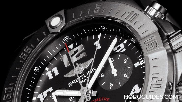 BREITLING - 機械錶外觀、搭載超精準石英機芯:百年靈Chronospace Evo 60