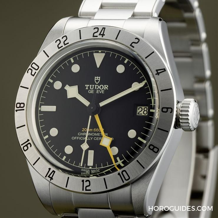 TUDOR - BLACK BAY - M79470-0003 - 2022 W&W速報|TUDOR・雙時區系列新成員Black Bay Pro登場・Black Bay系列大玩雙色遊戲