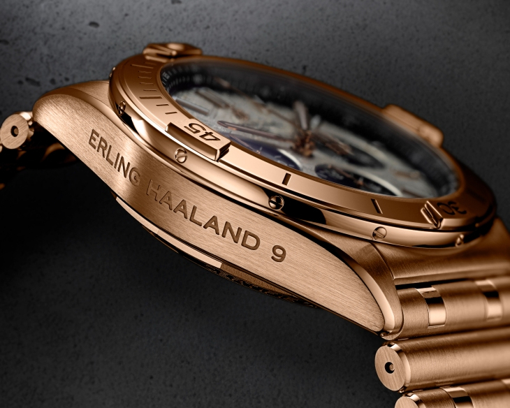 BREITLING - CHRONOMAT - RB01347A1F1S1 - 隕石獨步,征服球場|BREITLING攜手曼城球星推出Erling Haaland Signature Chronomat限量版