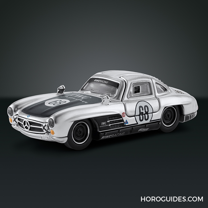 IWC - PILOT - IW377904 - IWC攜手Hot Wheels風火輪推出Racing Works限量收藏套裝