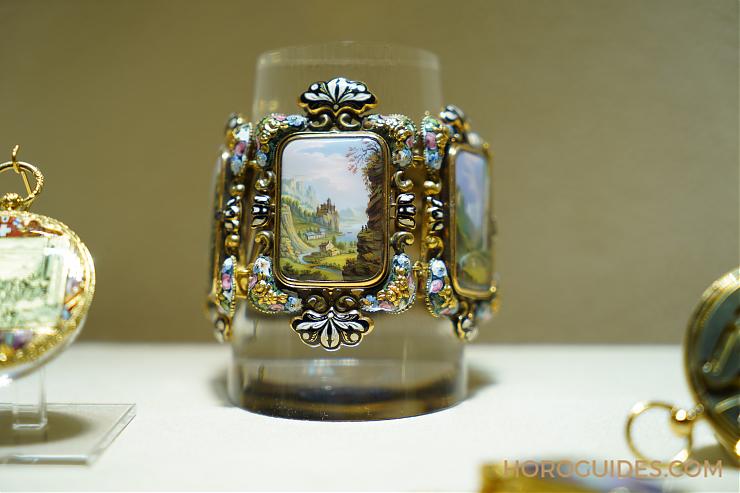 PATEK PHILIPPE - GRAND COMPLICATIONS - 6300G-010 - 新加坡直擊！2019 百達翡麗鐘錶藝術大展