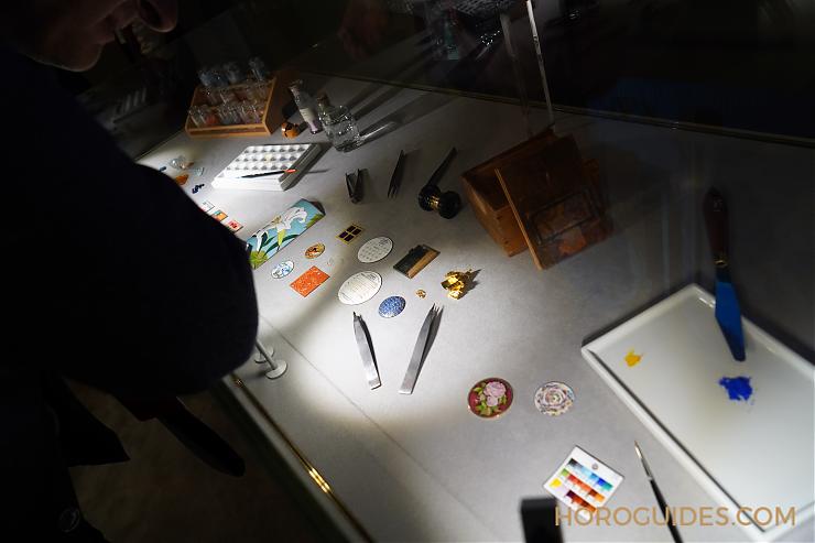 PATEK PHILIPPE - GRAND COMPLICATIONS - 6300G-010 - 新加坡直擊！2019 百達翡麗鐘錶藝術大展