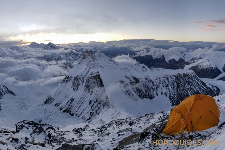 VACHERON CONSTANTIN - OVERSEAS - 7900V/110A-B334 - VC江詩丹頓縱橫四海的探險征途 - Cory Richards特別版