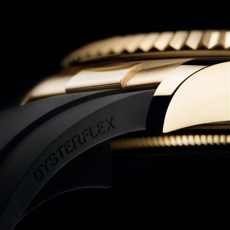 ROLEX - SKY-DWELLER - 326238-0007 - ROLEX Sky-Dweller首次搭配黑橡膠錶帶！