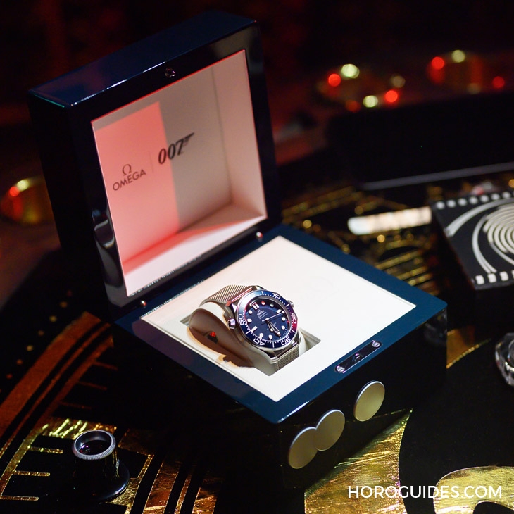 OMEGA - SEAMASTER - 210.30.42.20.03.002 - 007系列電影60歲了!OMEGA推出Speedmaster Diver 300M James Bond 60 周年紀念腕錶