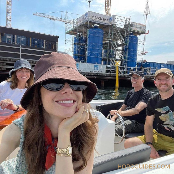 CARTIER - PANTHERE DE CARTIER - WGPN0007 - 不只杜娃黎波天天戴,她們都愛這只金色小方錶 |Cartier Panthère腕錶