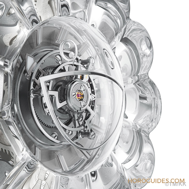 HUBLOT - MP - 915.JX.4802.RT - 12辦花型透明藍寶石錶殼！村上隆微笑小花仙氣爆棚了｜Hublot MP-15村上隆藍寶石陀飛輪腕錶