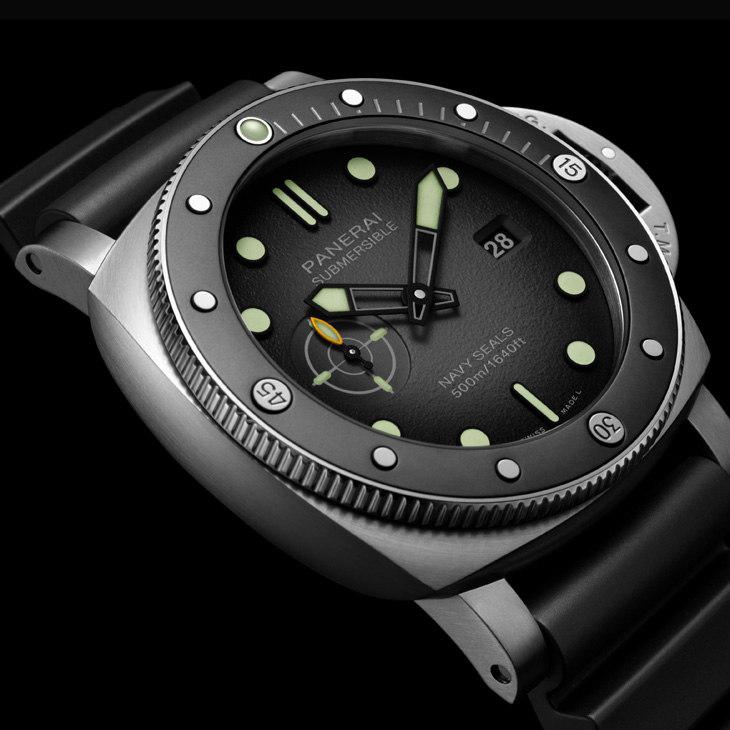 PANERAI - SUBMERSIBLE - PAM01738 - 海豹突擊隊,深海出任務!Panerai Submersible Navy SEALs腕錶PAM01738