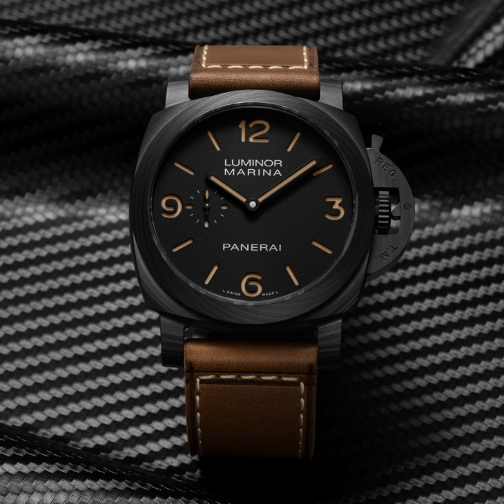 PANERAI - LUMINOR MARINA - PAM01707 - Carbotech入列!PANERAI Luminor Marina PAM01707以高科技碳纖維演繹經典輪廓