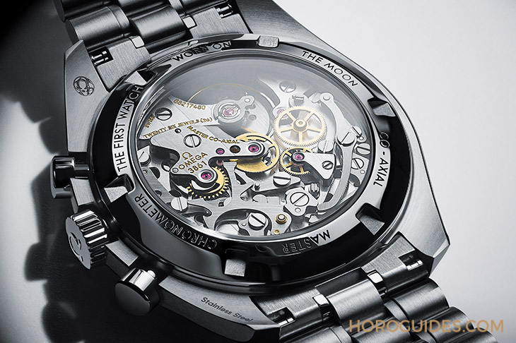 OMEGA - SPEEDMASTER - 310.30.42.50.04.001 - OMEGA不鏽鋼材質Moonwatch,新款白面、經典黑面如何選擇?