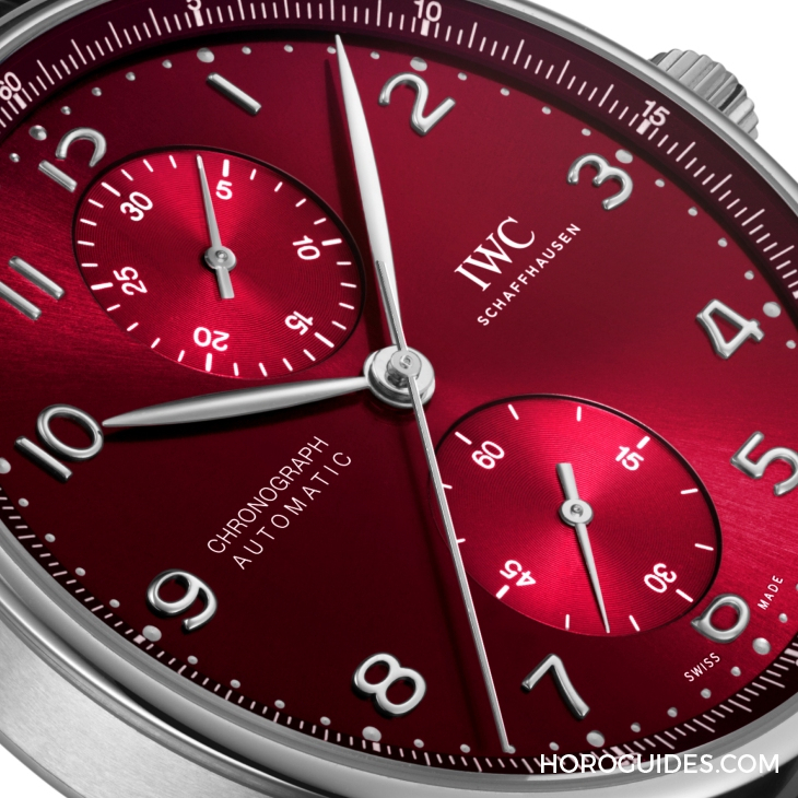 AUDEMARS PIGUET - ROYAL OAK - 16202XT.OO.1240XT.01 - 紅紅火火過新年 | 紅色錶盤腕錶10選