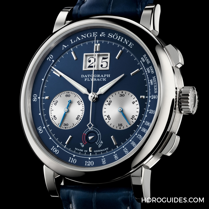 A. LANGE & SÖHNE - SAXONIA - 405.028 - 換裝18K白金配藍面，歡慶問世25周年｜朗格Datograph Up/Down全新限量版