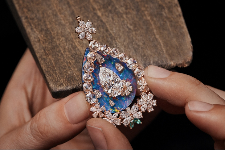 DIOR - 奇想織夢,瑰寶載藝|DIOR以破格工藝詩意演繹Diorexquis高級珠寶系列