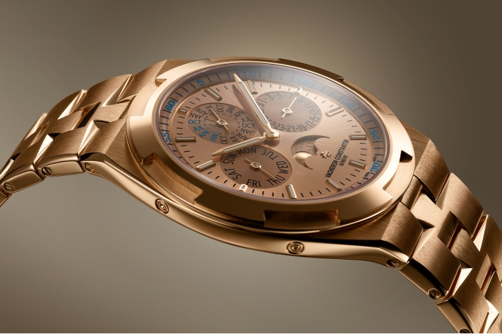 VACHERON CONSTANTIN - OVERSEAS - 4300V/220G-H151 - 驚喜新色雙雙上陣!江詩丹頓Overseas超薄萬年曆推出全粉紅金款及白金勃艮第紅面新款