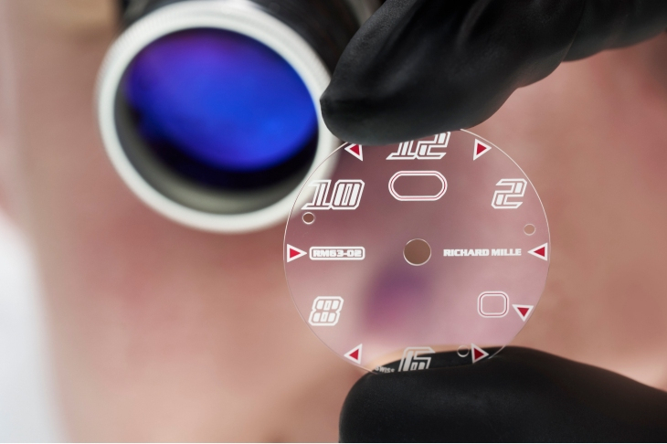 RICHARD MILLE - MEN - RM 63-02 - 寰宇經典的優雅變奏｜RICHARD MILLE推出RM 63-02紅金與鈦合金限量版