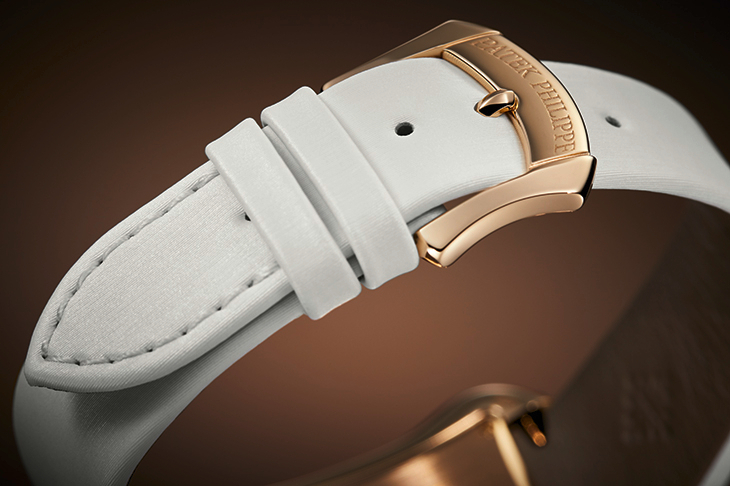 PATEK PHILIPPE - GONDOLO - 4962/200R-010 - 珍藝斑馬，躍現藍寶石雕刻錶面｜百達翡麗Gondolo Serata "Zebra" Ref. 4962/200R-010腕錶