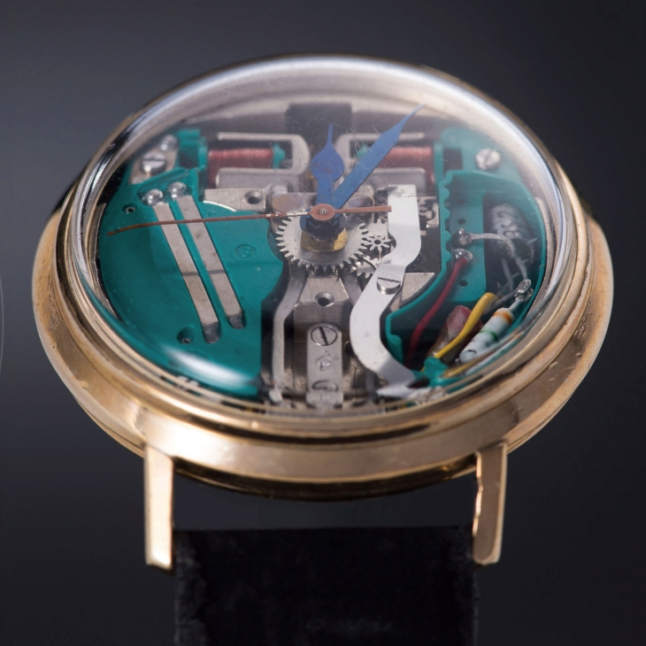 BULOVA - 「嗡」一聲,傳奇音叉穿越65年歸來!ACCUTRON推出新一代音叉腕錶Spaceview 314