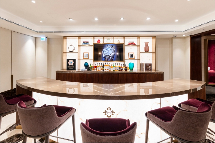 PATEK PHILIPPE - 錶王朝聖新殿堂!PATEK PHILIPPE中環置地廣場旗艦店盛大開幕,限時展出博物館級珍藝傑作
