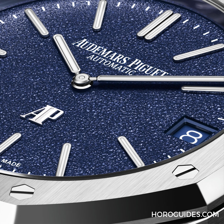 AUDEMARS PIGUET - ROYAL OAK - 16202BC.OO.1240BC.02 - 白金材質的Royal Oak「JUMBO」16202BC,採用愛彼全新藍色粒紋錶面