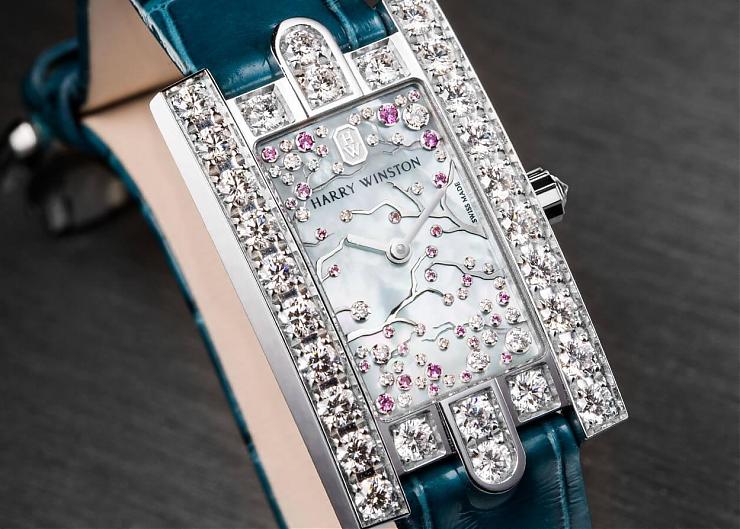 HARRY WINSTON Avenue櫻花紛飛時，片刻即永恆